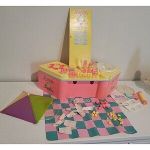 Vintage 1986 Barbie Ice Cream Shoppe Playset INCOMPLETE